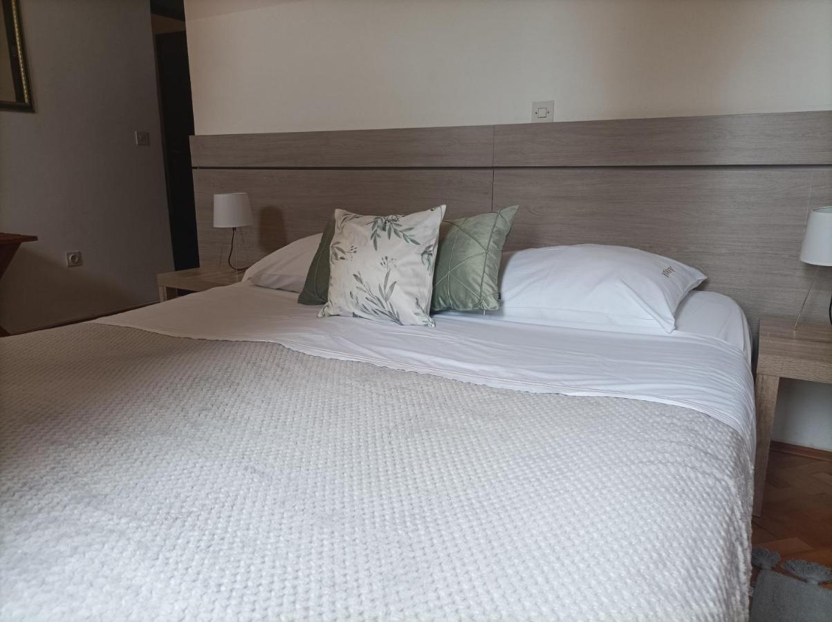 Villas Arbia - Rio By The Beach Banjol Extérieur photo